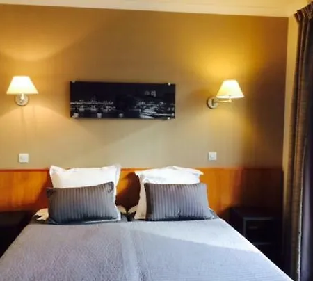 Adagio Porte De Versailles Apartment